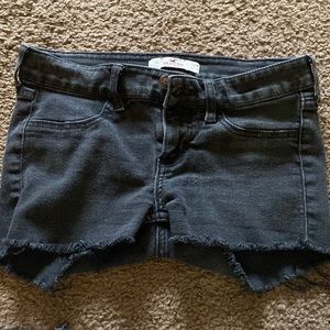 Black jean shorts hollister size 3R